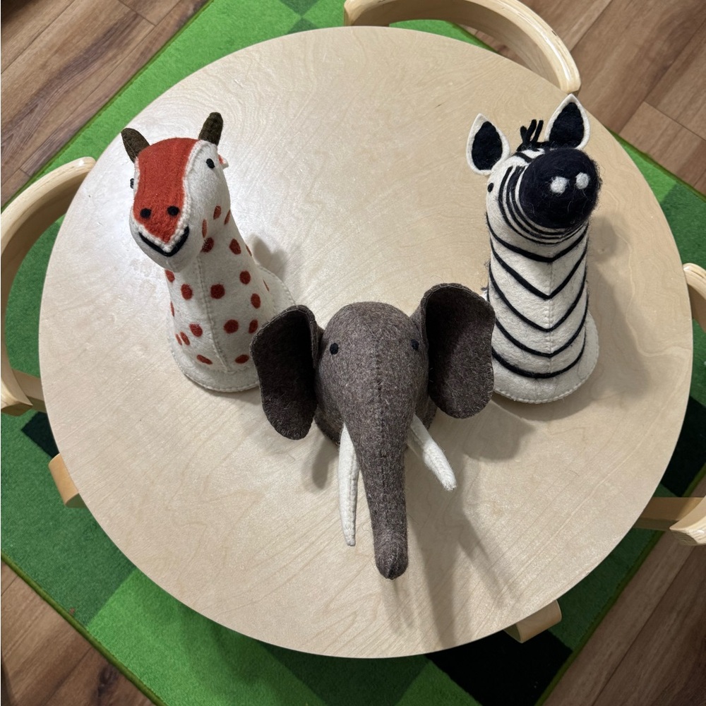 Animal Wall Mounts - Giraffe, Elephant, Zebra